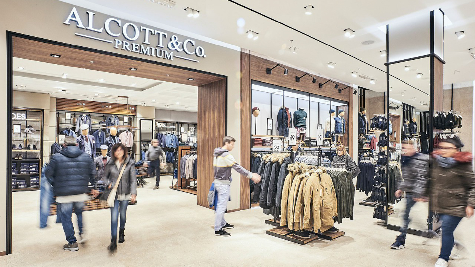 Alcott Mondojuve Shopping Village